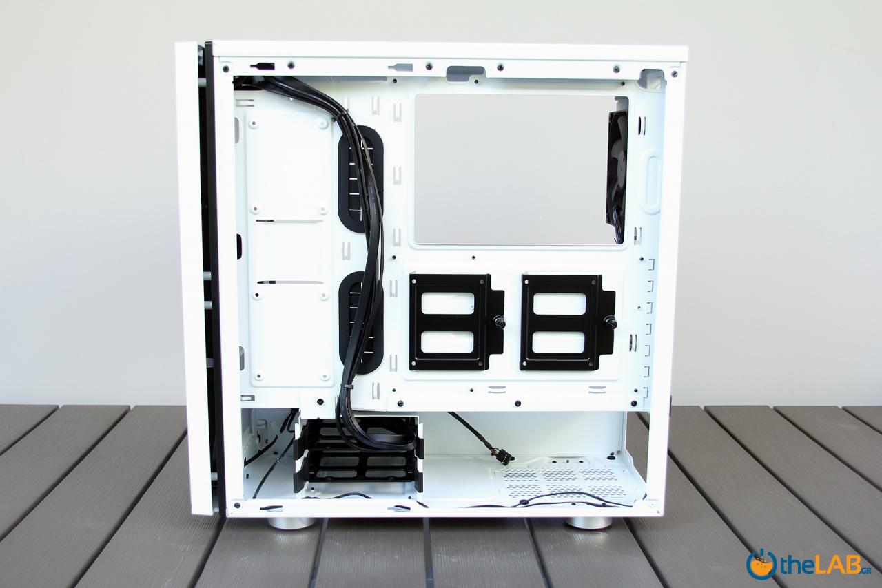 Corsair_Carbide_SPEC-06_RGB_Tempered_Glass_Case_review_interior_image016.jpg