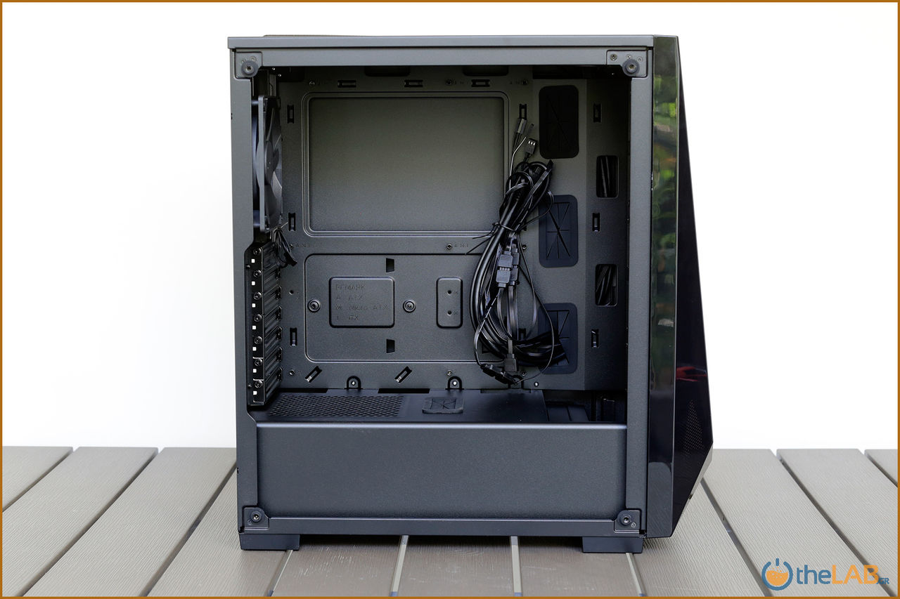 corsair_carbide_spec_delta_rgb_gaming_case_review_packaging_exterior_interior_design_image167.jpg