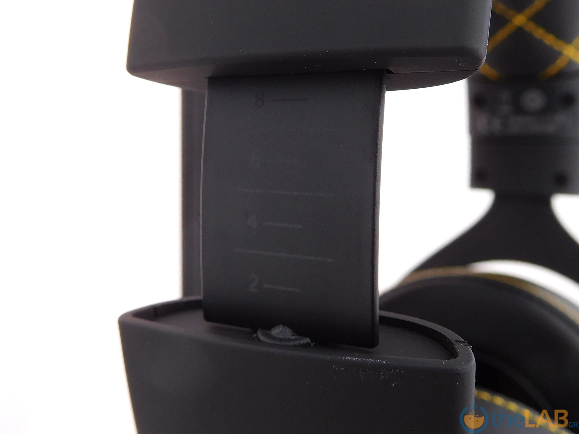 Corsair_HS60_Pro_Surround_Gaming_Headset_Review_DSCN8345.jpg