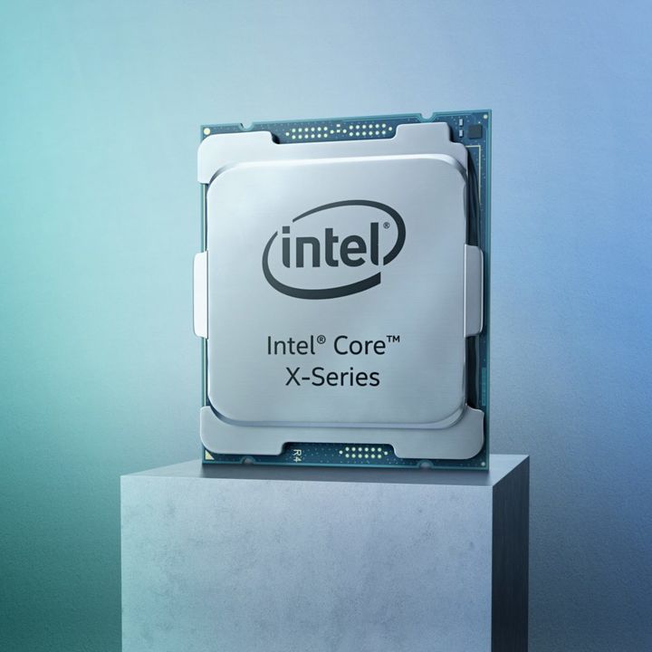 Intel-Core-X-Series-2-Custom-1030x1030.jpg