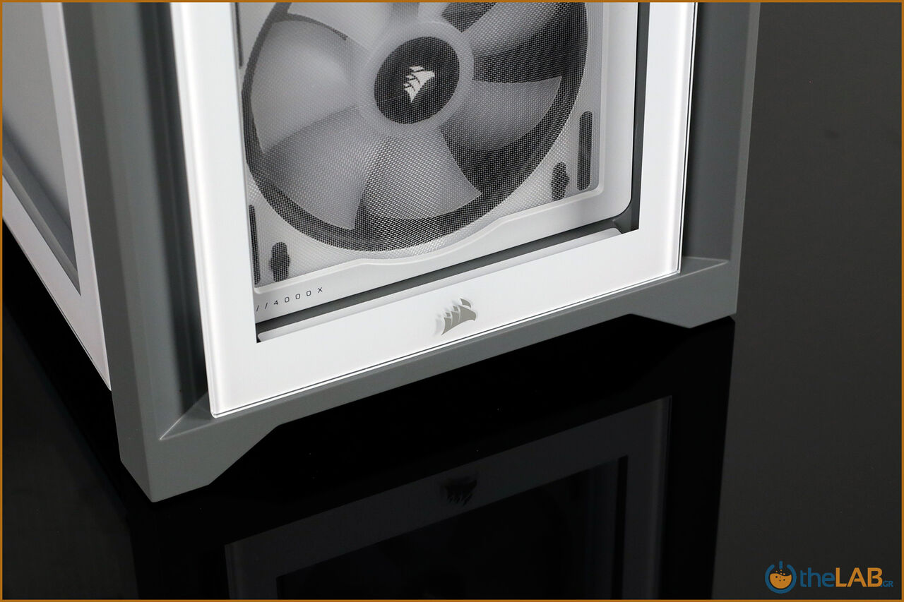 Corsair_icue_4000x_rgb_case_smart_exterior_interior_mid_tower_gaming_case_smart_review_image552.jpg