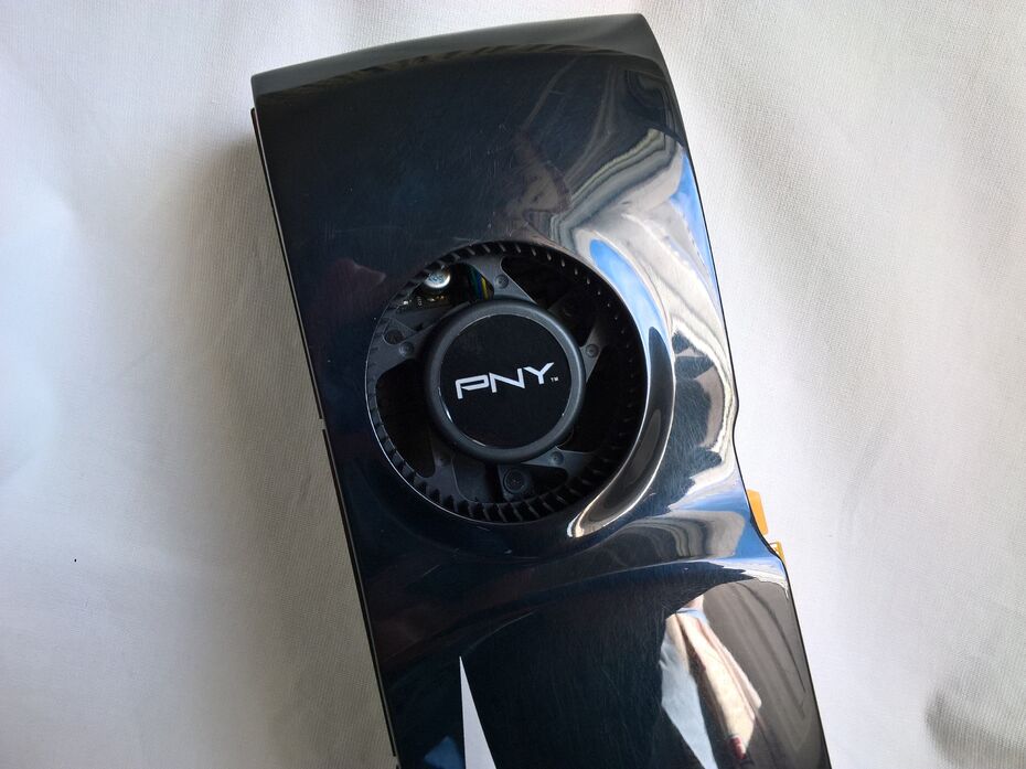 pny geforce gtx 9800.jpg