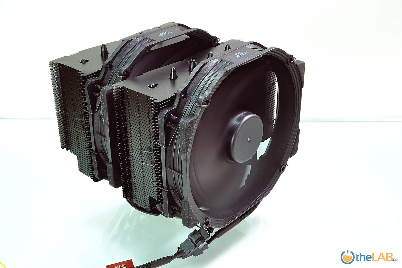 E-16_Noctua NH-D15 chromax.black_50_0403.jpg