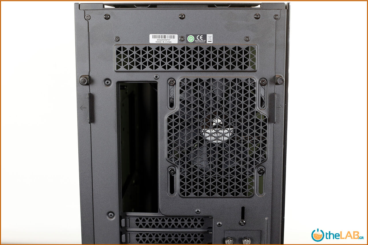 Corsair_icue_5000D__case_smart_exterior_interior_mid_tower_gaming_case_smart_review_image635.jpg