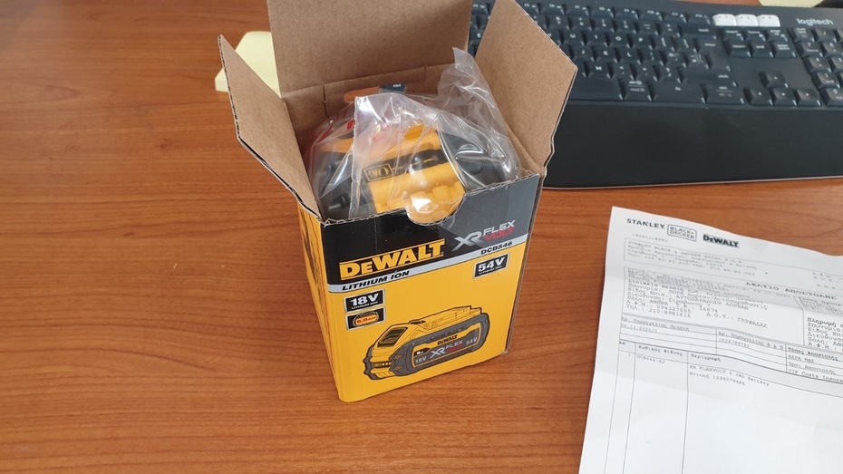 dewalt 02.jpg