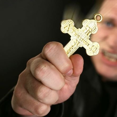 Crucifix-exorcism.jpg.645a6ace8d70419ffa2a9fc9de5782d5.jpg