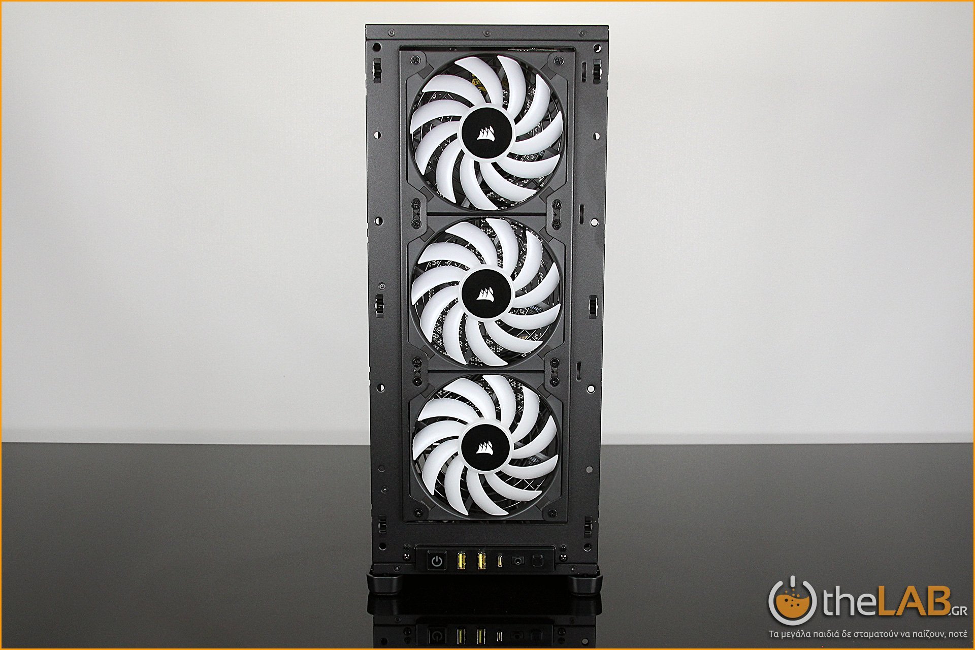 large.corsair_2000d_case_review_icue_mini_itx_exterior_interior_airflow_miniitx_image003.jpg