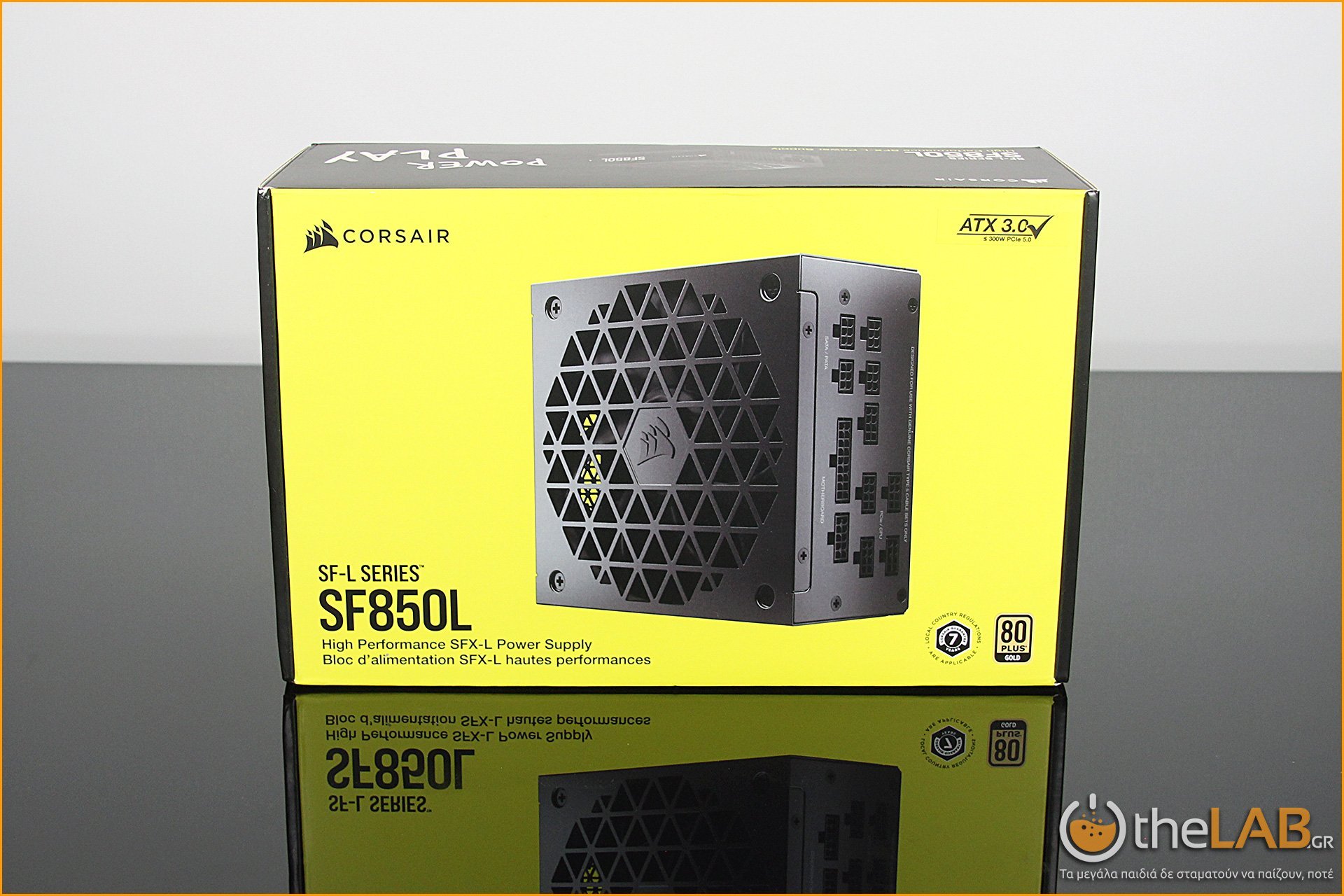 large.corsair_2000d_case_review_icue_mini_itx_exterior_interior_airflow_psu_sf850l_sfx_image002.jpg