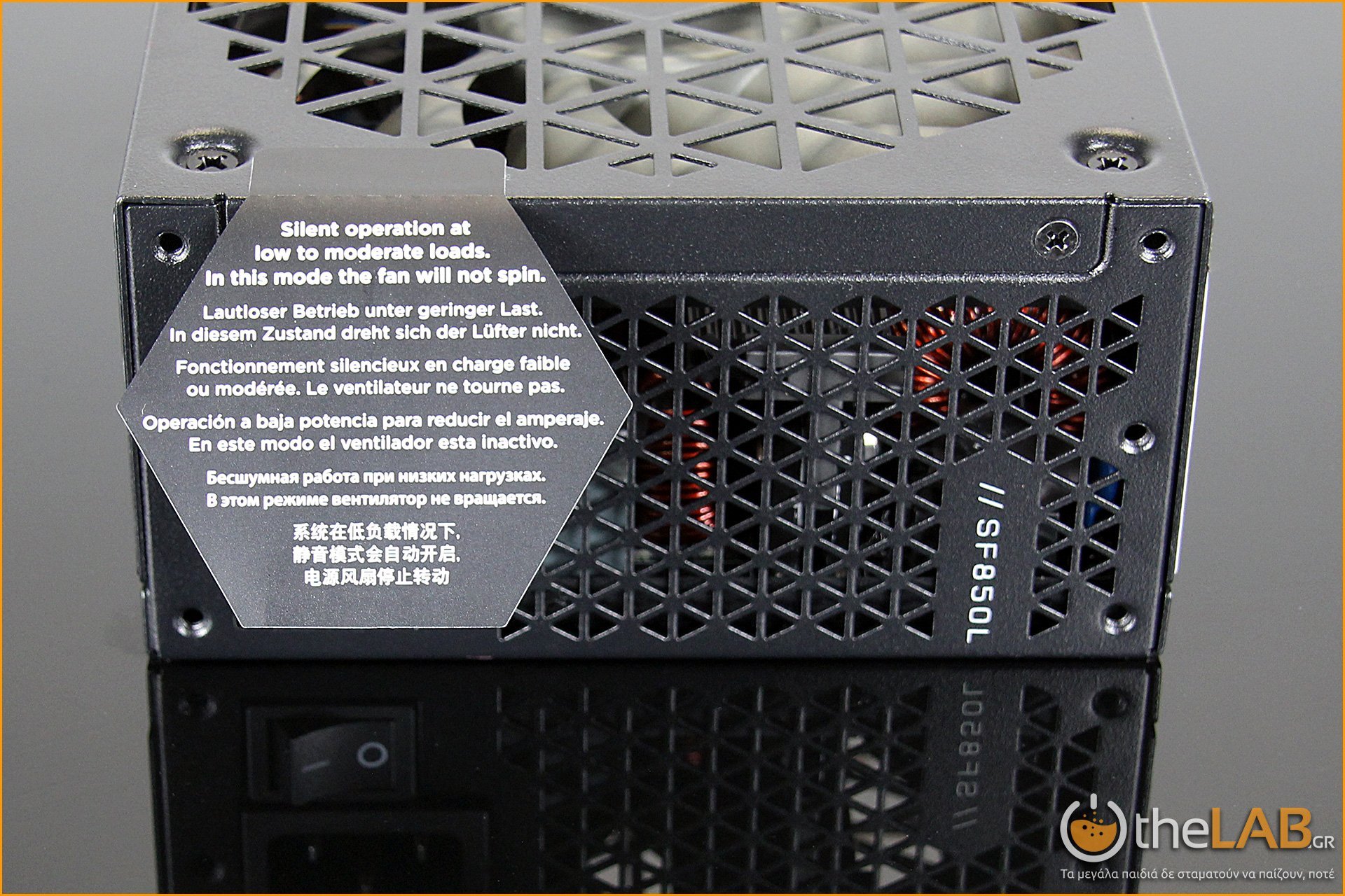 large.corsair_2000d_case_review_icue_mini_itx_exterior_interior_airflow_psu_sf850l_sfx_image011.jpg