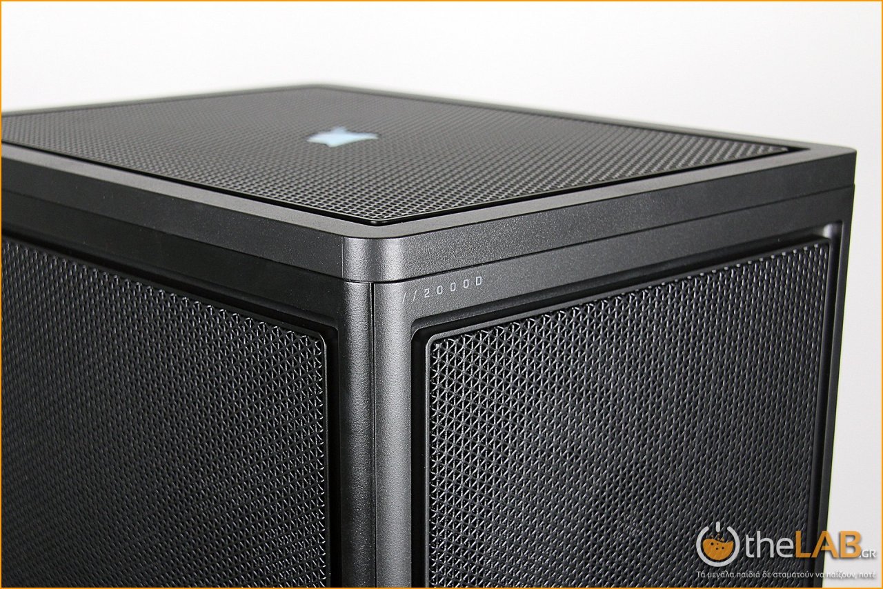 corsair_2000d_case_review_icue_mini_itx_exterior_packaging_airflow_image006.jpg