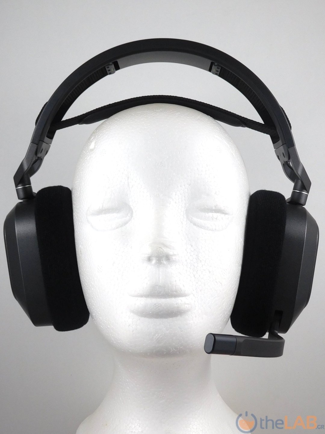 large.Corsair_HS80_Max_Wireless_Headset_