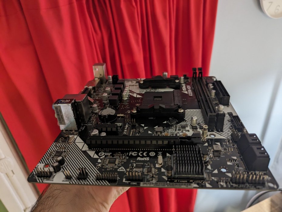asrock3.jpg