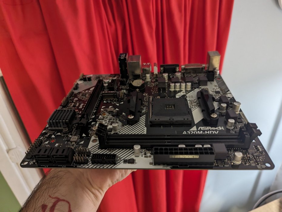 asrock4.jpg