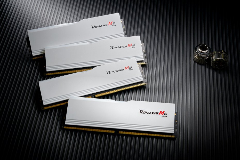 03-ripjaws-m5-rgb-white.jpg