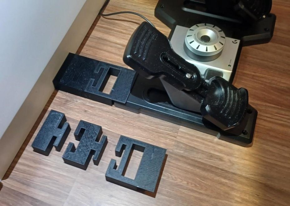 Logitech Pedals -  (4).jpg