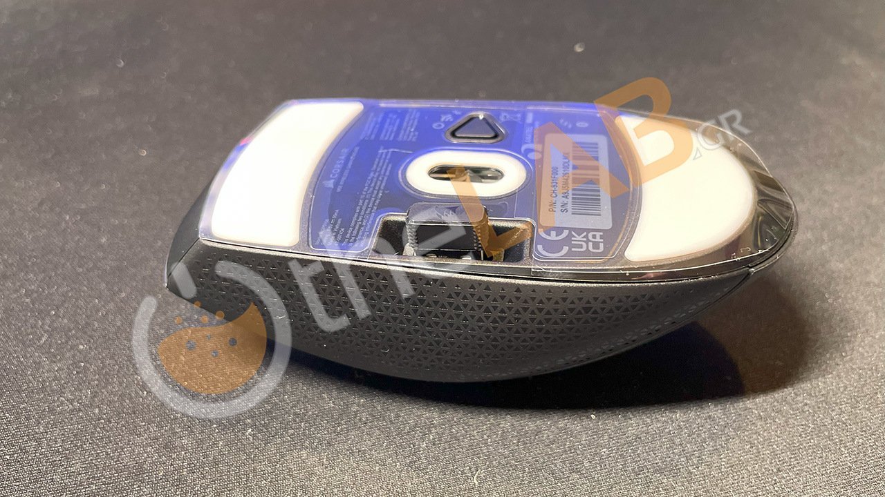 Corsaiir M55 Wireless + MM500 review - 09.jpg