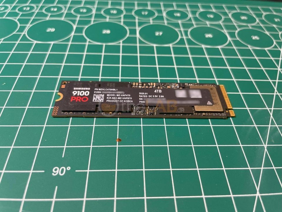 Samsung-9100-pro-review-004.jpg