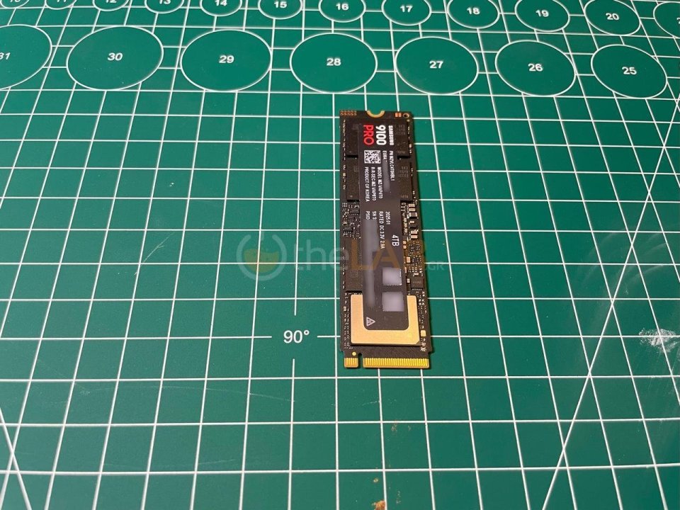 Samsung-9100-pro-review-006.jpg