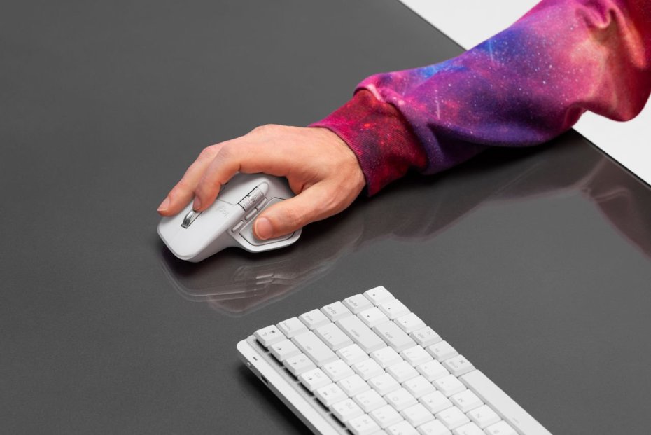 MX Master 4 LIFE White-Silver SCROLL (1).jpg