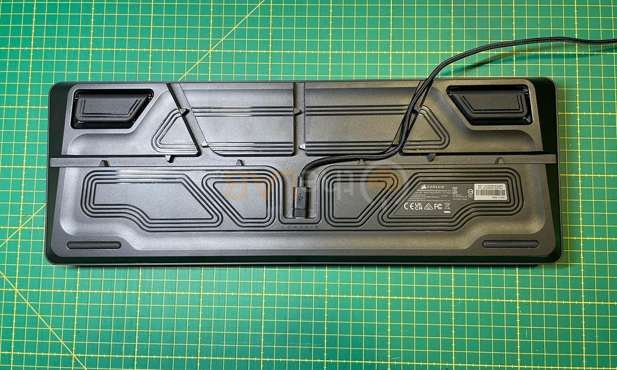 Corsair Vanguard 96