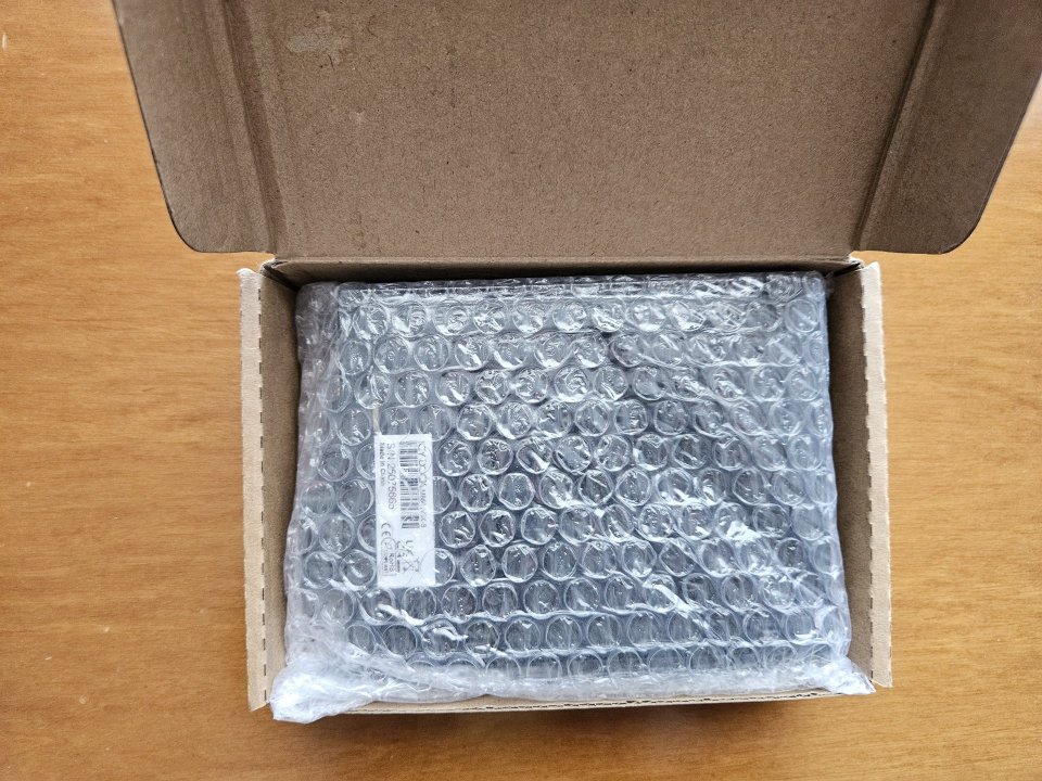 unbox2.jpg