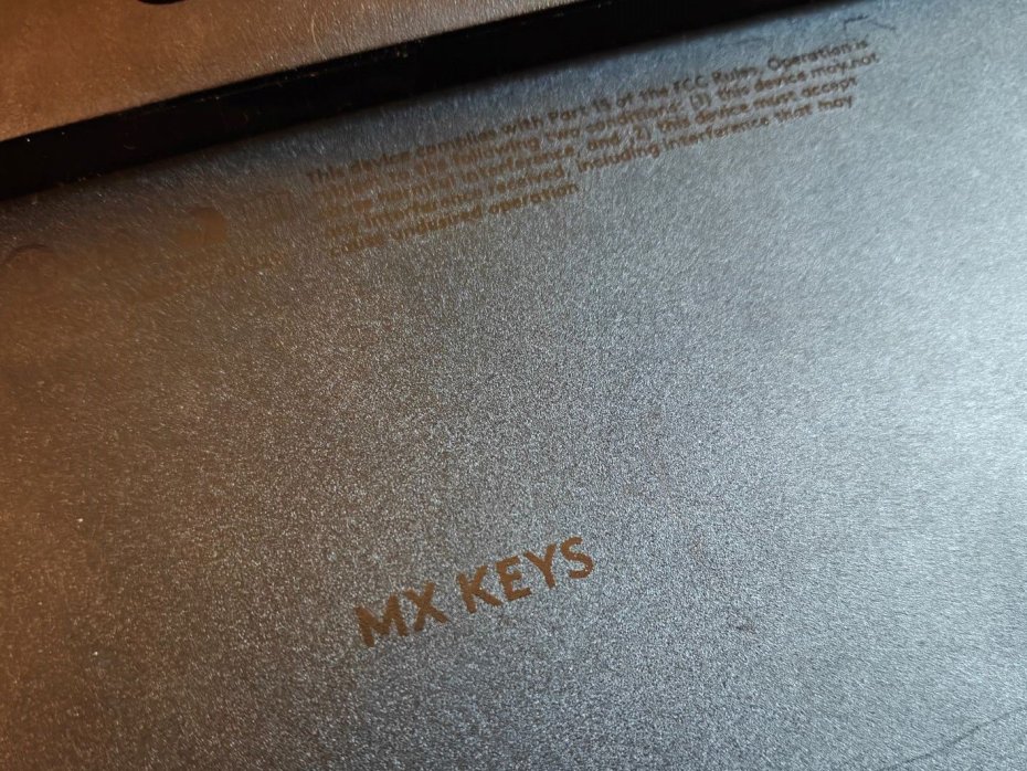 MXKeys-2.jpg