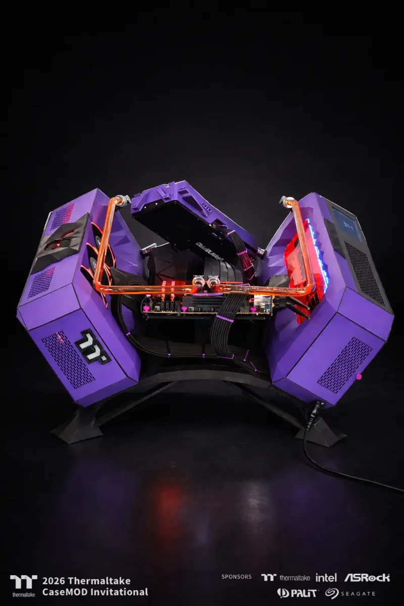 Project Parabellum, Thermaltake VIEW 600 TG extreme case mod