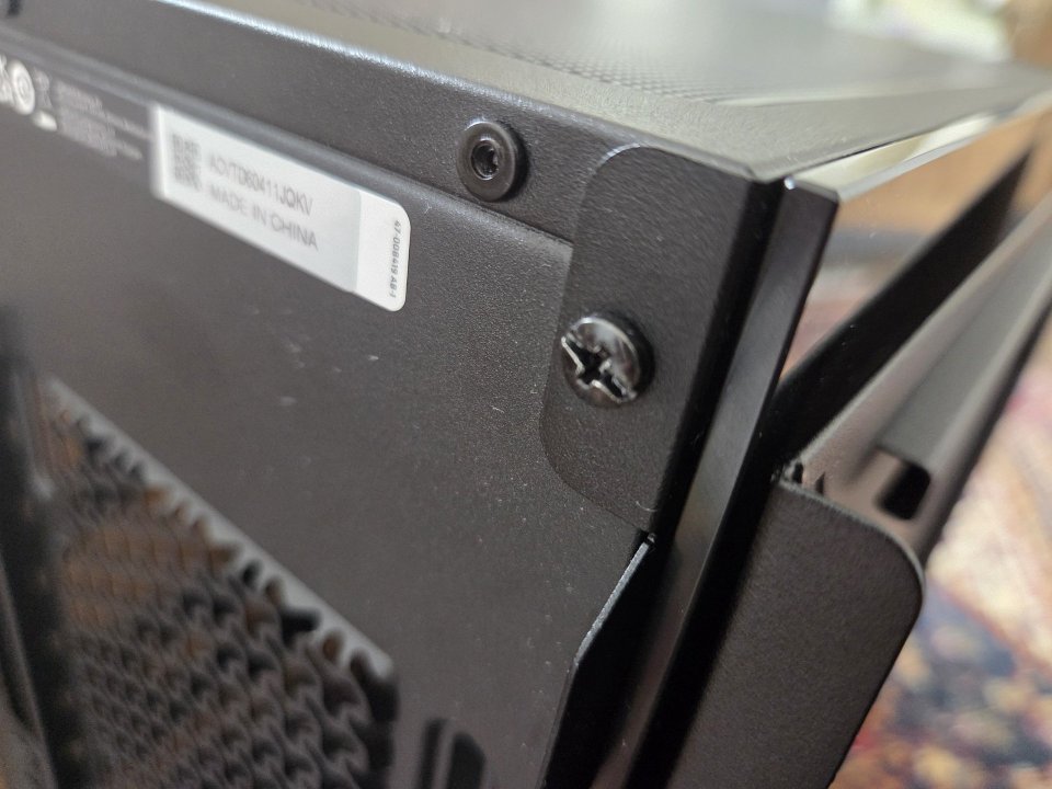 screw glass panel.jpg