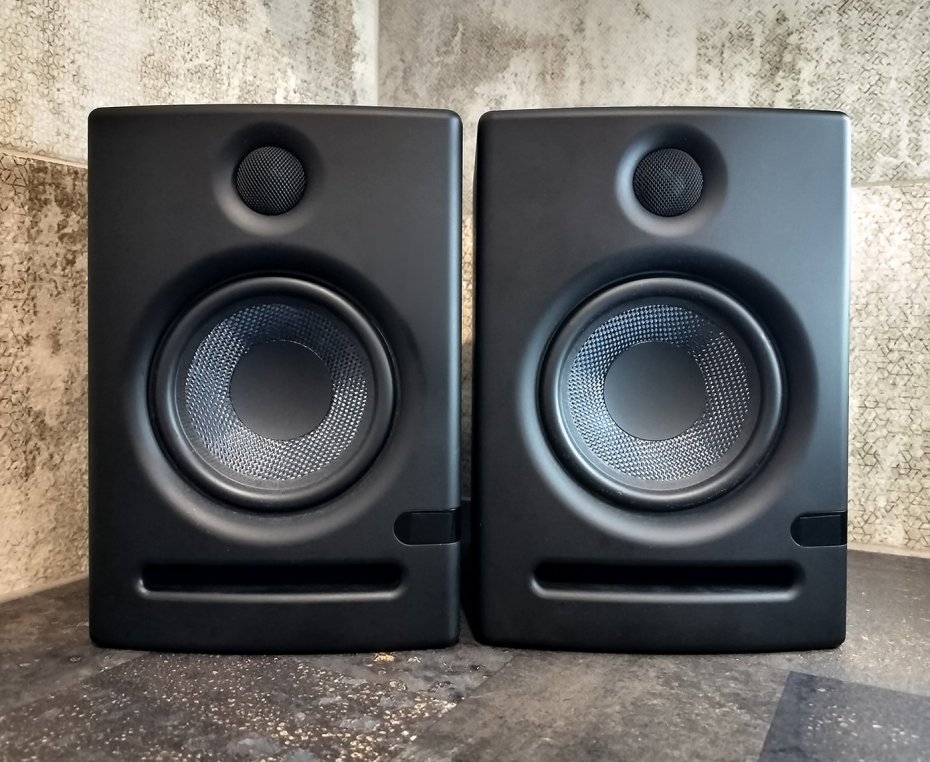 PRESONUS-01.jpg