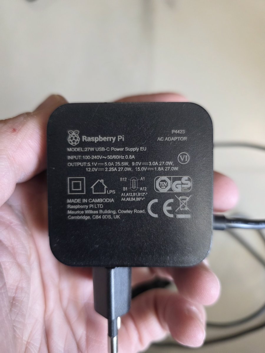RPi5 - 8GB - 240GB - Argon Neo Case -  (6).jpg