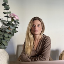 Tiphanie Fridman , Hypnose à Saint Prix, France