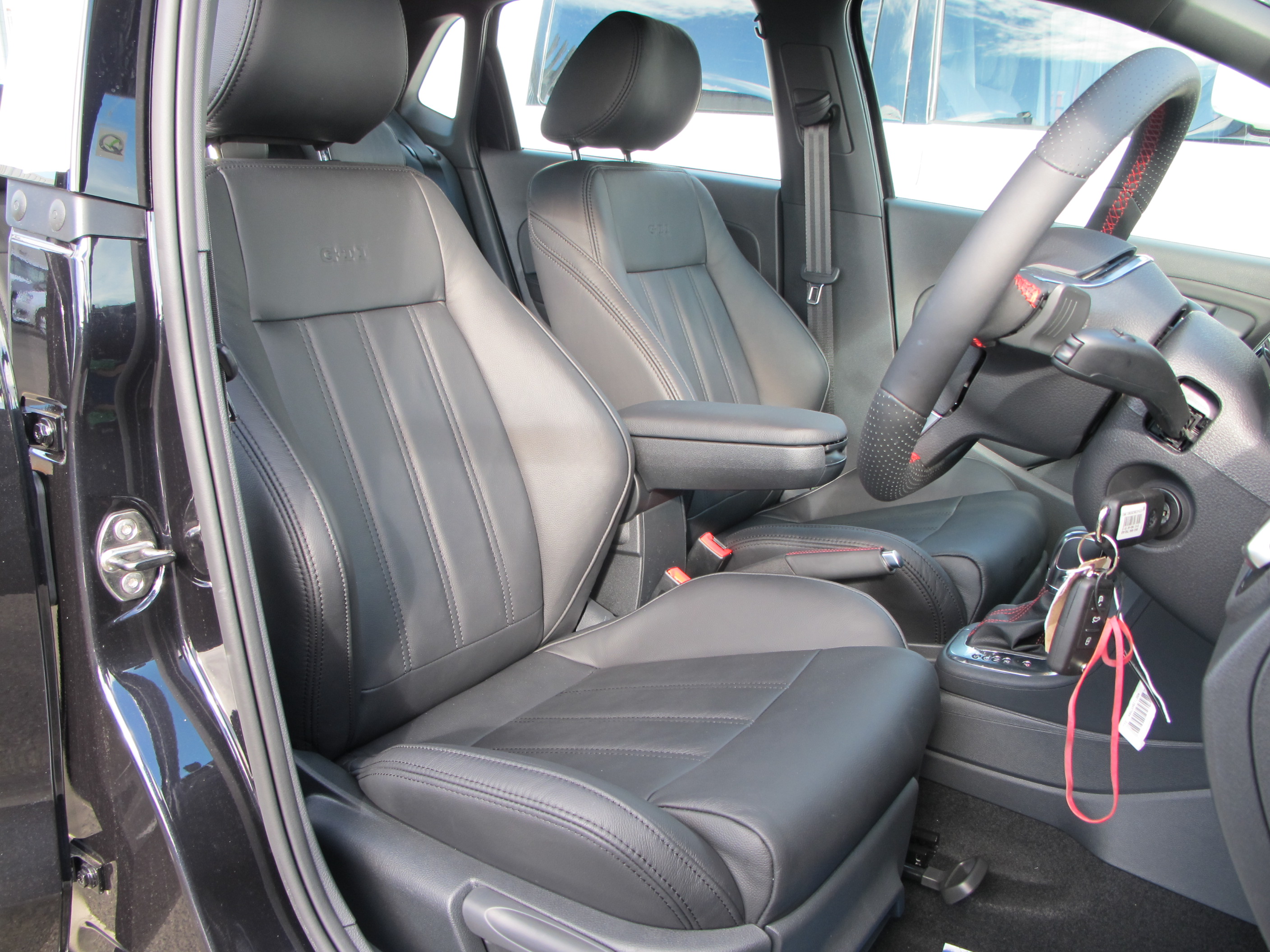 VW Golf Seat Surgeons