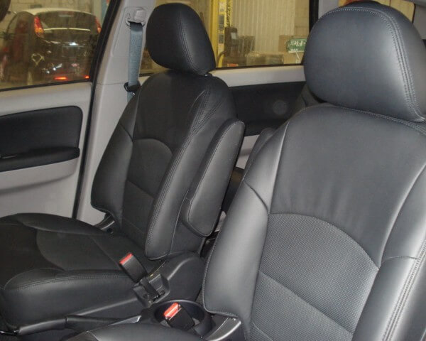Стойки mitsubishi grandis