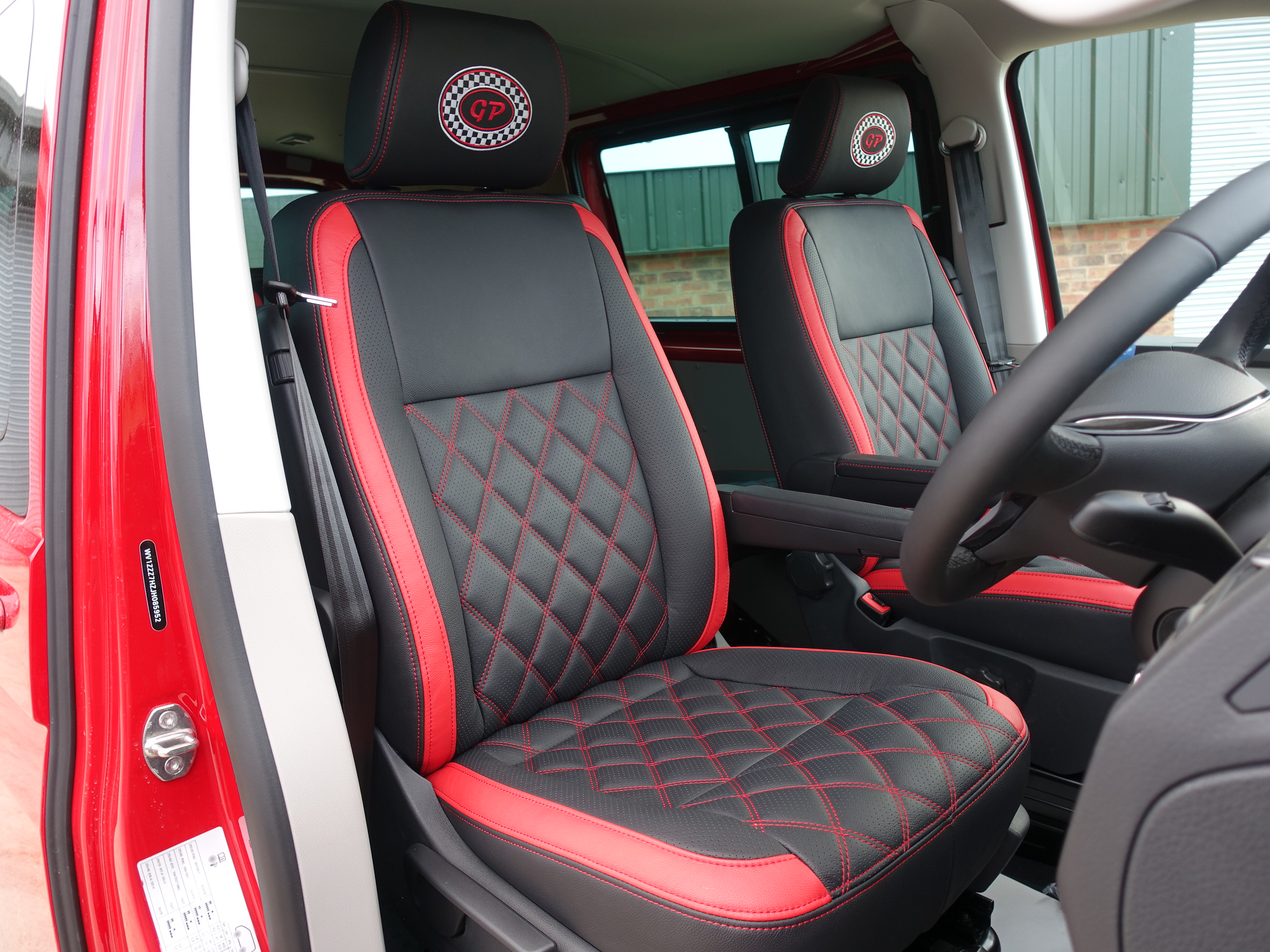 Volkswagen transporter внутри