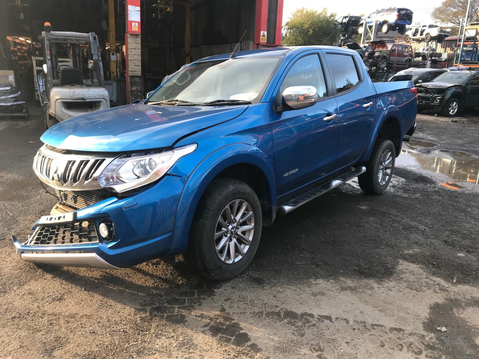 Image for a MITSUBISHI L200 2016 4 Door Pickup