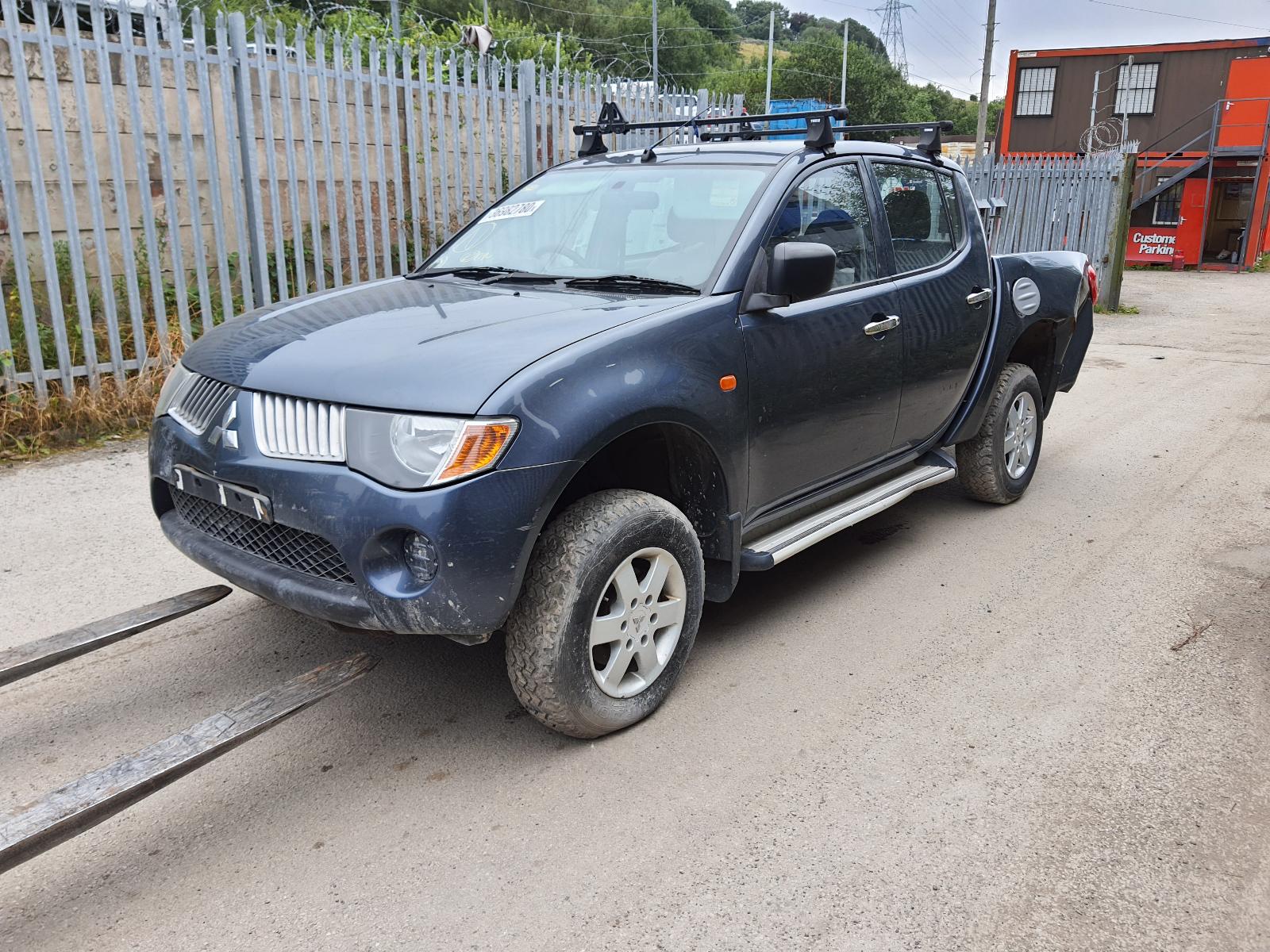 Mitsubishi l200 2008 года