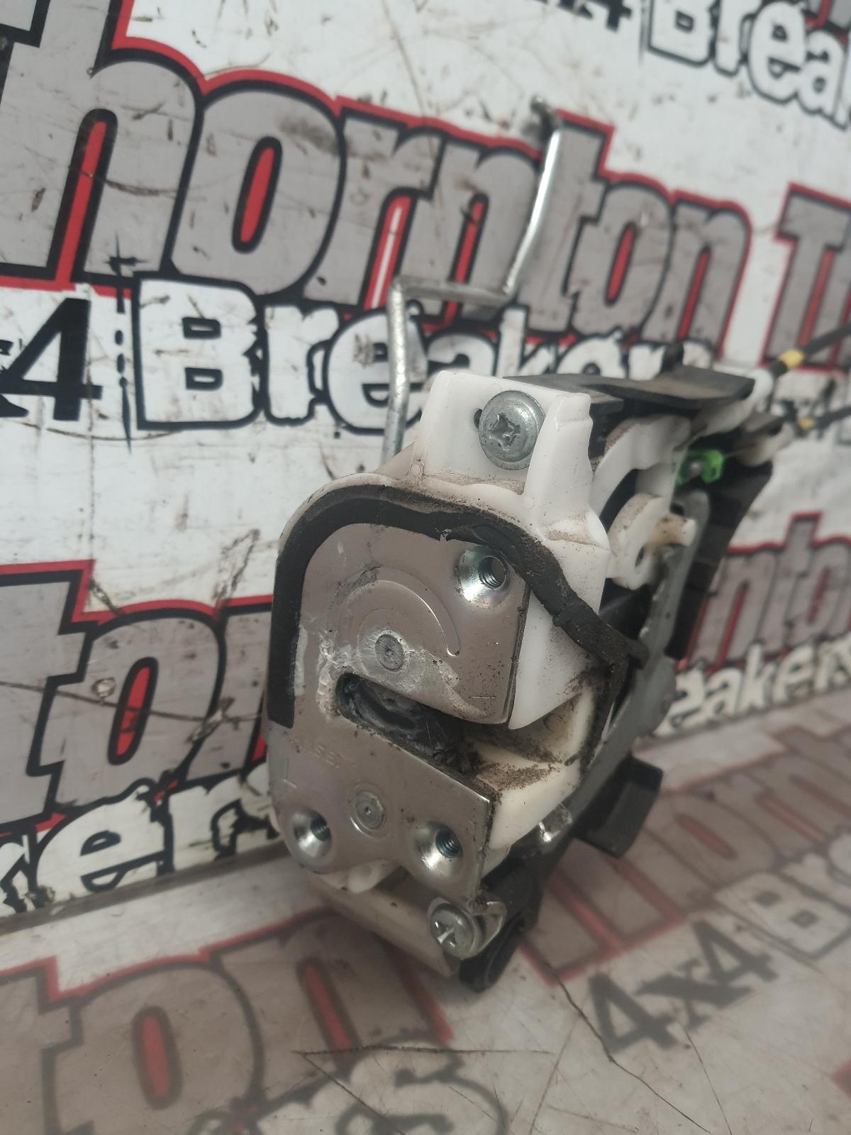 R d lock mitsubishi