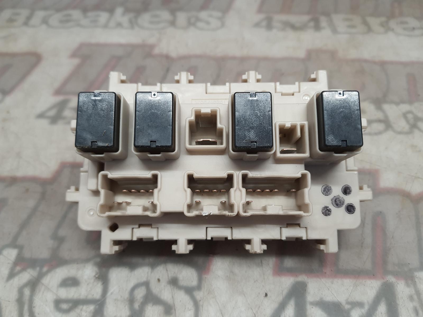 Fuse Box NAVARA NISSAN 2020