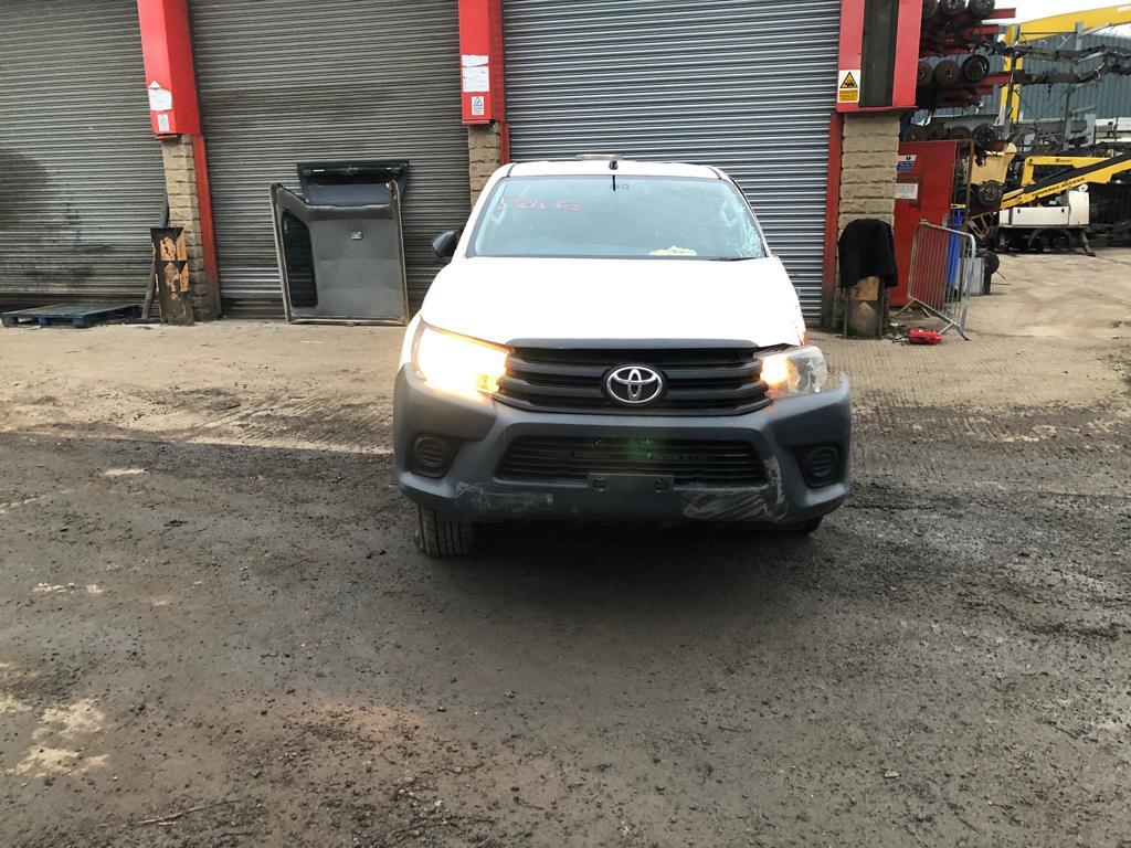 Image for a TOYOTA HILUX 2017 4 Door Pickup