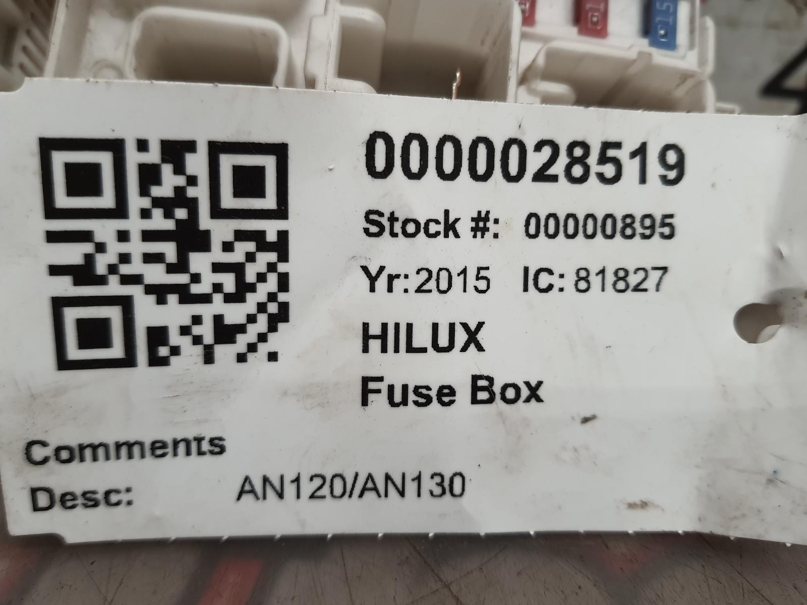 Fuse Box HILUX TOYOTA 2015