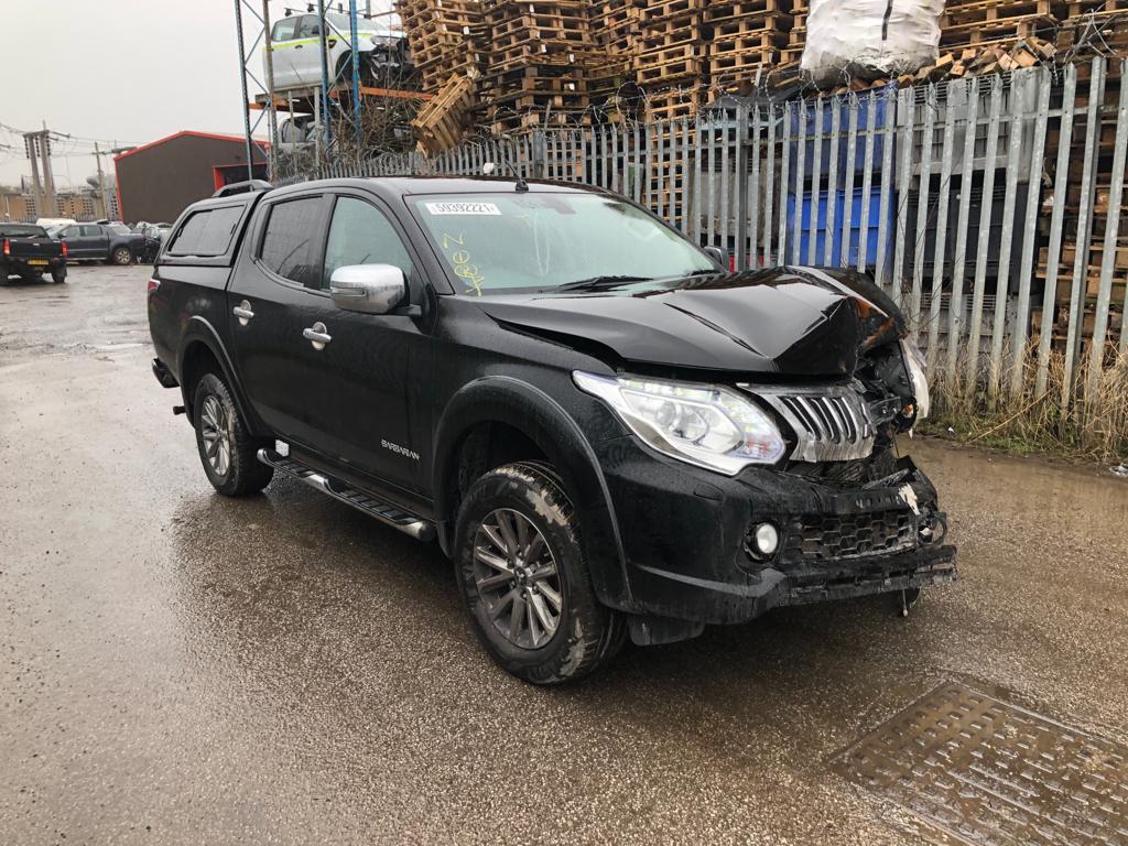 Image for a MITSUBISHI L200 2016 4 Door Pickup
