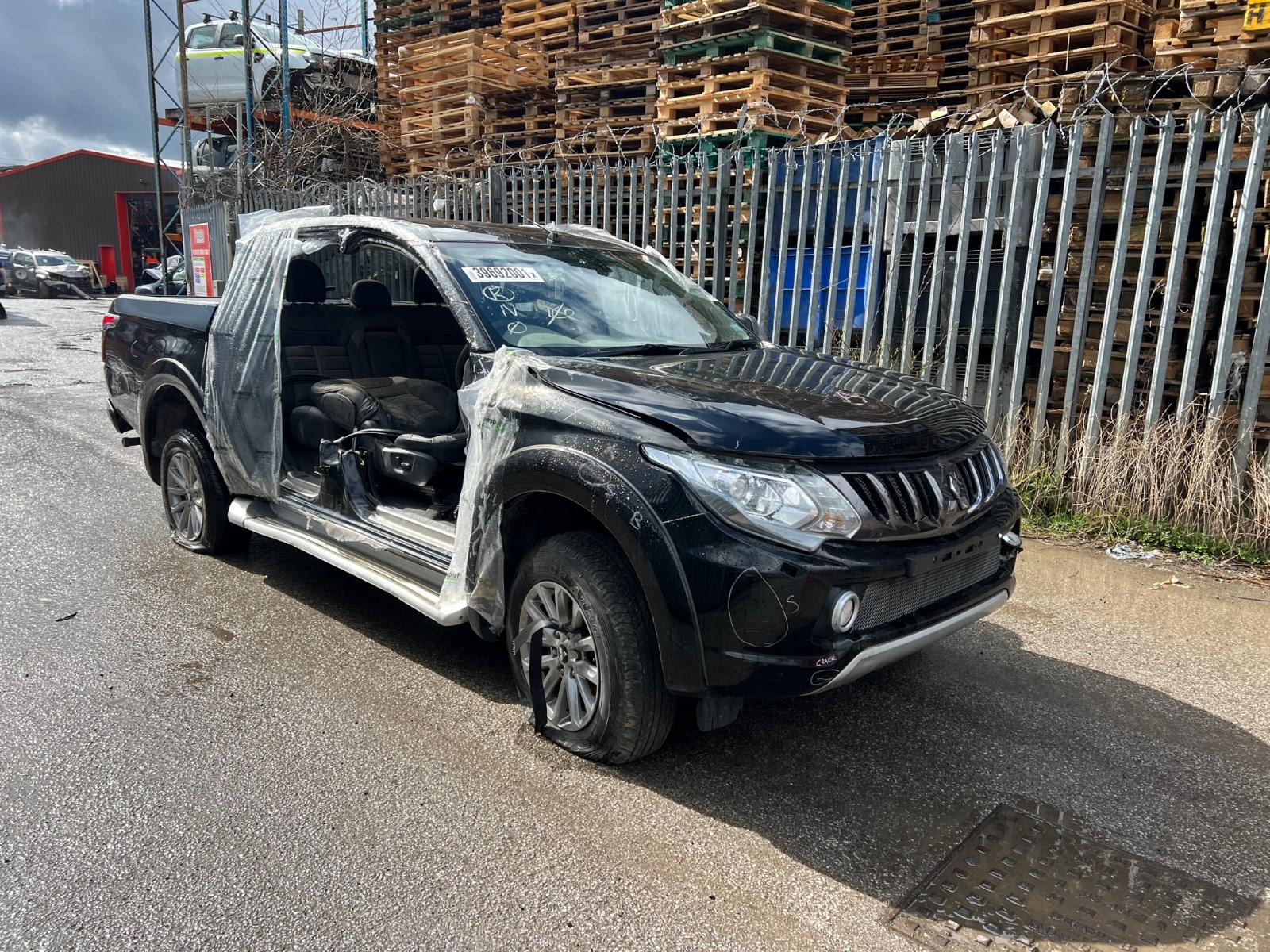 Image for a MITSUBISHI L200 2019 4 Door Pickup