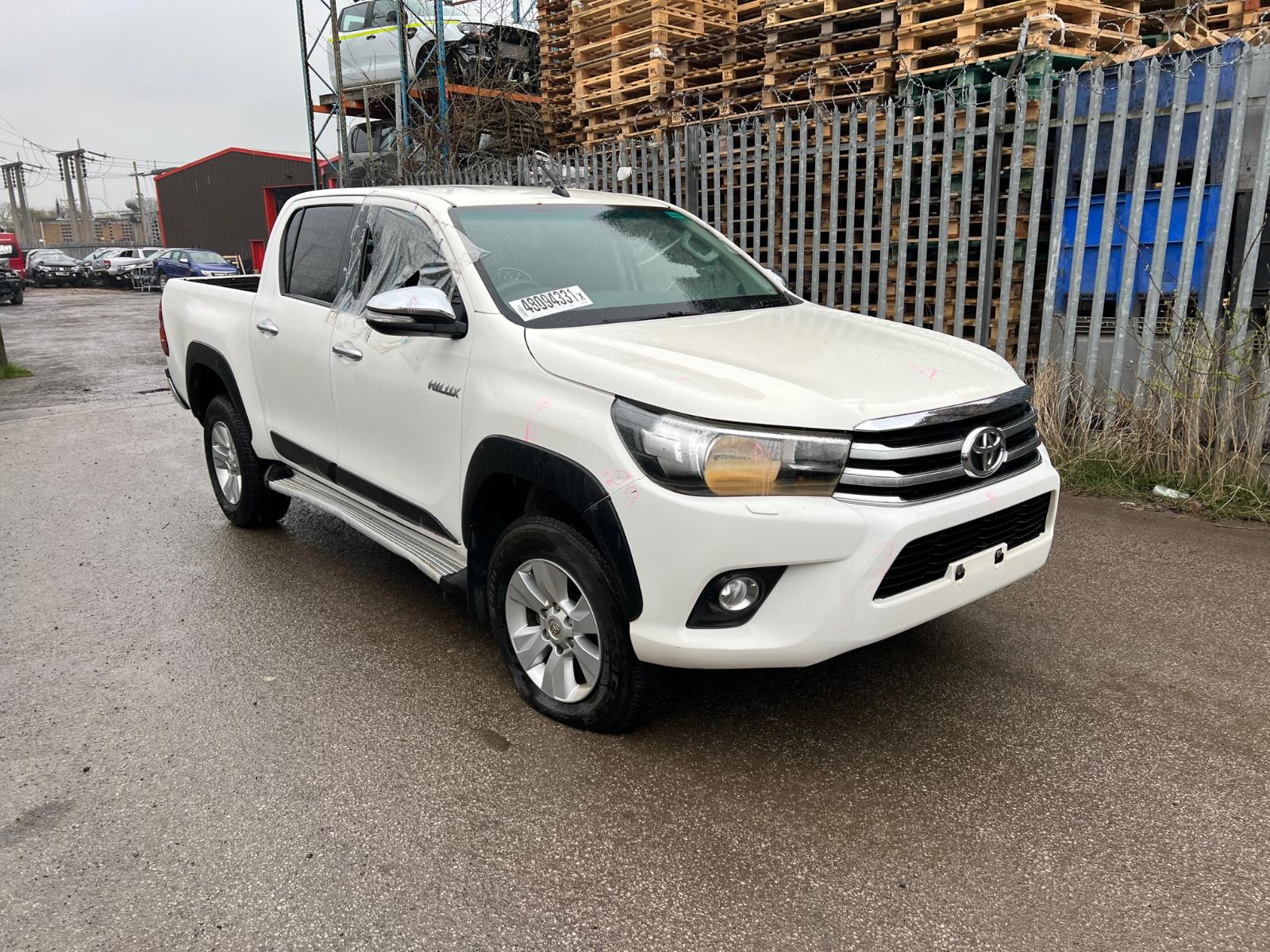 Image for a TOYOTA HILUX 2017 4 Door Pickup