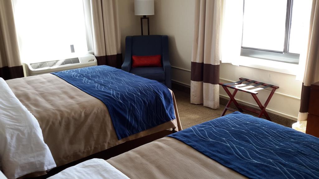 Comfort Inn The Pointe Niagara Falls Book Comfort Inn The Pointe