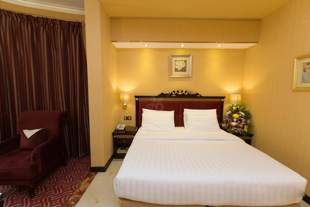 Comfort Inn Hotel Deira Book Comfort Inn Hotel Deira With Almosafer