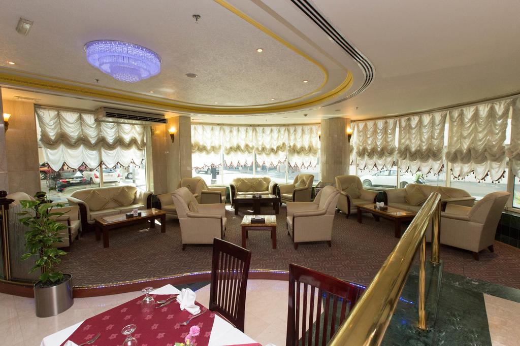 Comfort Inn Hotel Deira Book Comfort Inn Hotel Deira With Almosafer