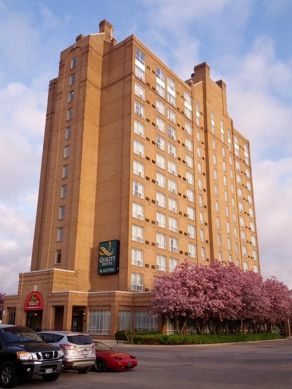Book Quality Hotel Suites Toronto Airport East With Tajawal