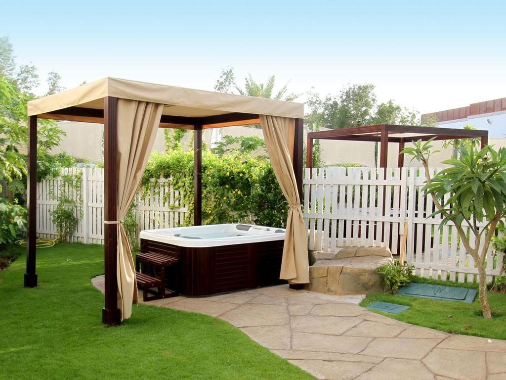 Dubai Marine Beach Resort Spa Book Dubai Marine Beach