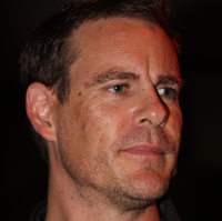 Aaron Jeffery