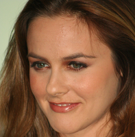 Alicia Silverstone